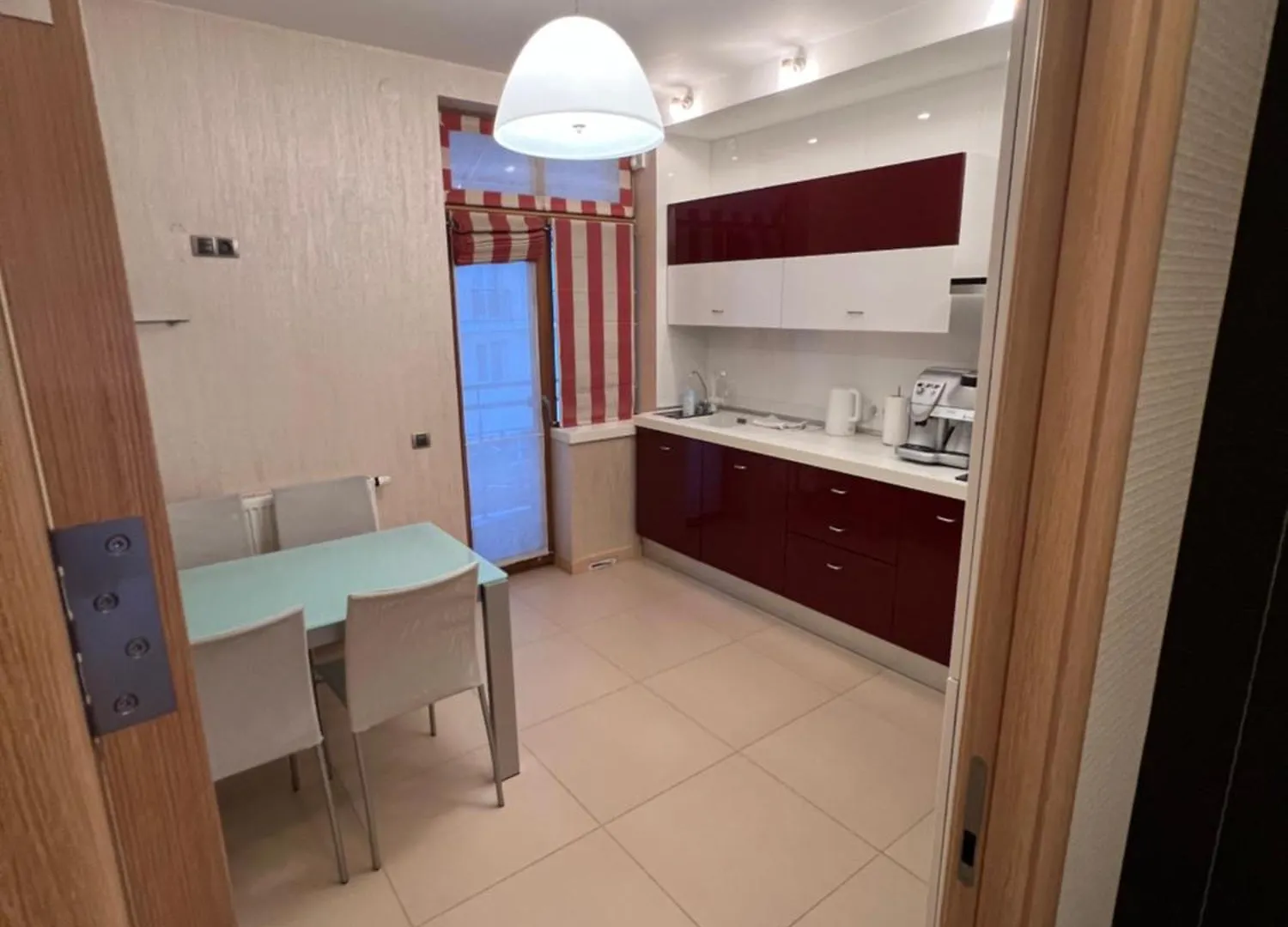 Apartment On Arkhipenka With Panorama View Львов